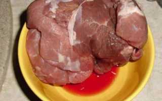 Как быстро разморозить мясо?