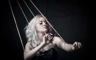 На что способна любимая женщина мужчины — манипулятора в отношениях