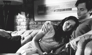 Как успокоить девушку на расстоянии и не потерять ее доверие? Полезные советы и рекомендации