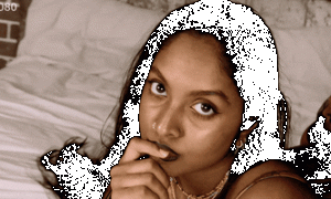 Мужчина хочет снять home видео – как ему отказать вежливо и корректно?