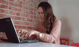 Как правильно познакомиться с мужчиной на сайте знакомств? Полезные советы