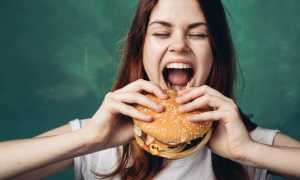 Почему я переедаю: психология пищевых привычек и их влияние на здоровье