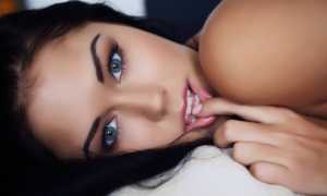 Молодая жена изменяет мужу с подругой. Что делать в такой ситуации?