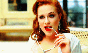 Подкаты к парням: 100 фразочек, которые сведут его с ума и помогут завести отношения