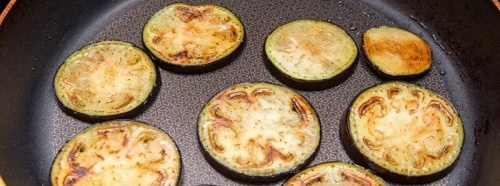 Синенькие жареные кружочками
