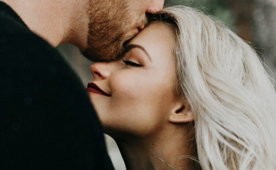 Как строить отношения с ревнивой девушкой