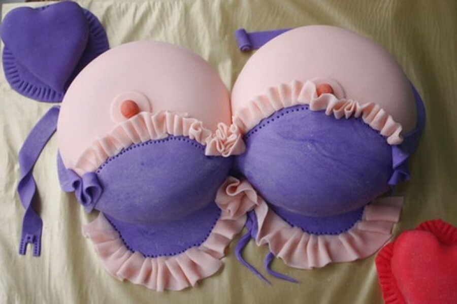 силиконовая грудь сладкое