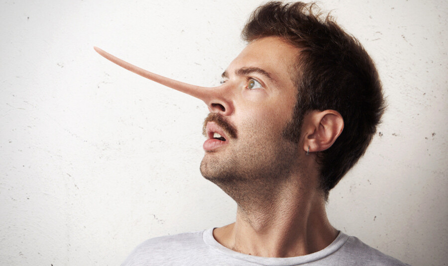 почему бывший отводит в глаза