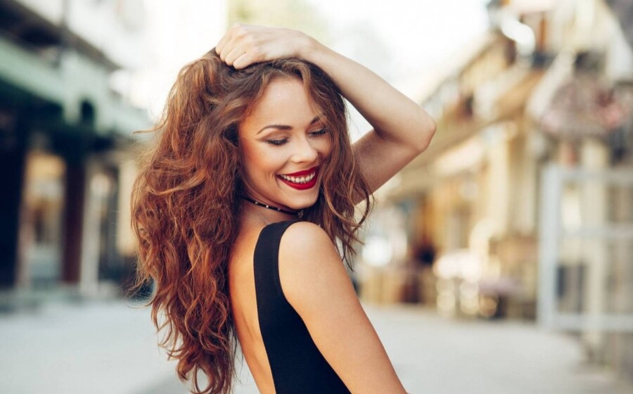 счастливый смех