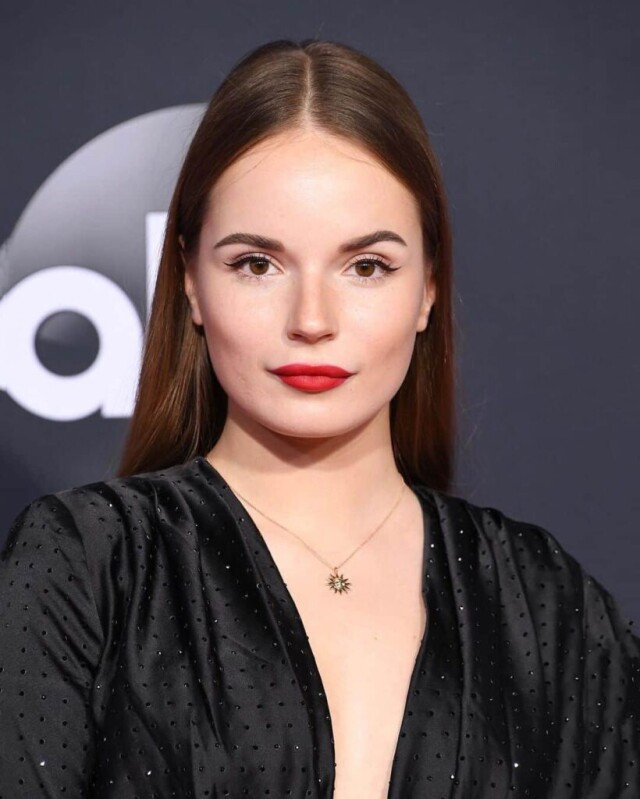 Саша Спилберг